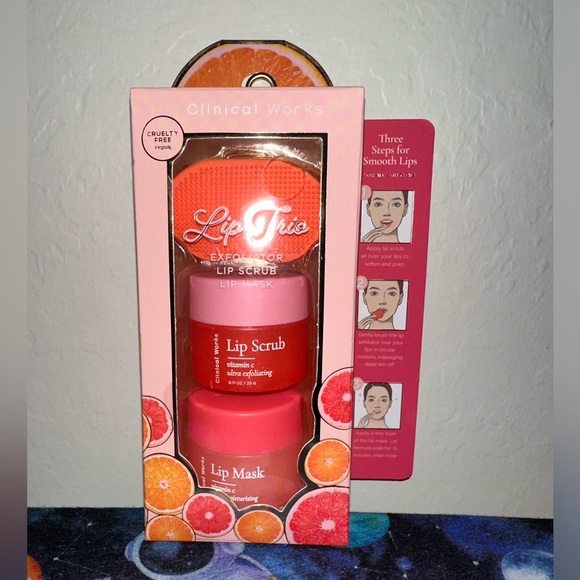 NIP 3pc Lip Scrub Set - Picture 4 of 4